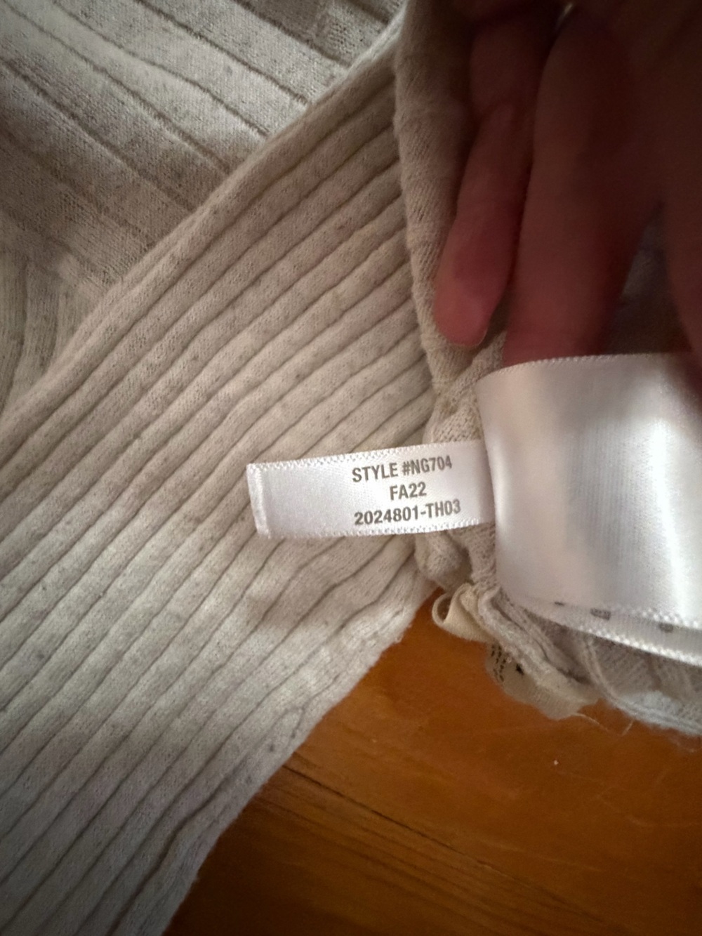 Madewell Crop Antique Cream/Light Grey Ribbed Sweater Size M - Picture 9 of 9